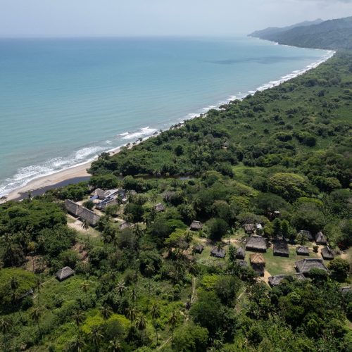 Paraíso sob terror: violência assola destino turístico da Colômbia