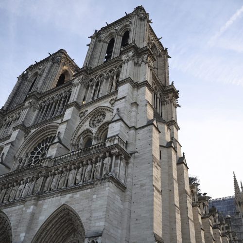 Imagens mostram como ficou a Catedral de Notre-Dame após reforma