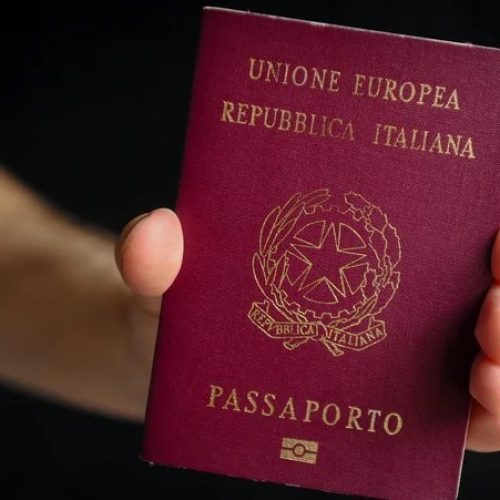 Cidadania italiana: Corte analisa constitucionalidade de lei que impacta em descendentes brasileiros