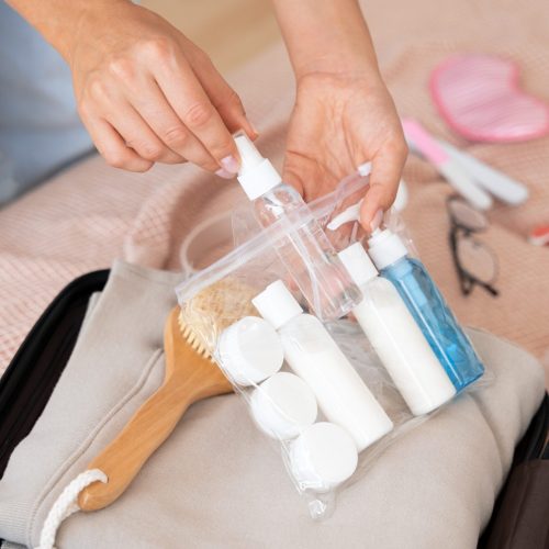 Líquido na bagagem de mão: quais as regras (e exceções) em viagens internacionais de avião?